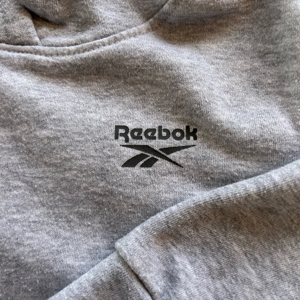 🟣 Kids Reebok Sweatshirt - Picture 3 of 4